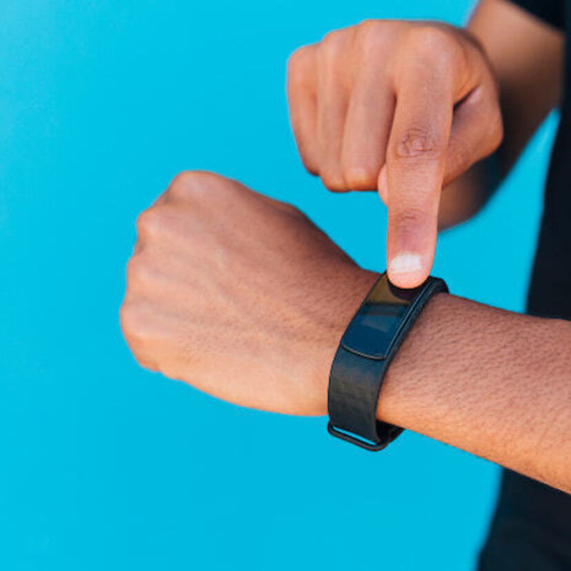 Os 10 melhores smartbands de 2024: da Xiaomi, Samsung e muito mais!