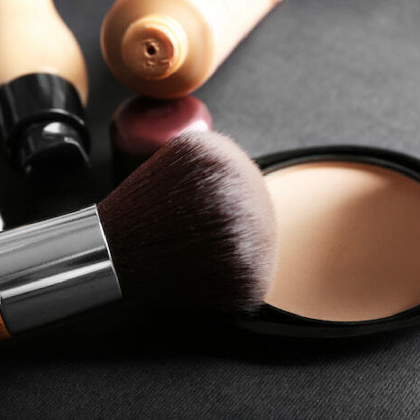 As 10 melhores bases à prova d'água de 2024: Shiseido, MAYBELLINE e mais!