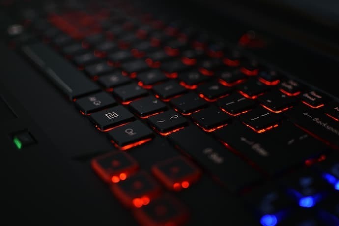 Teclado com led vermelho